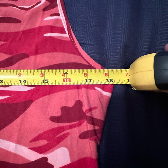 Red Camo Racerback Tank Top - NWOT - Picture 6 of 7